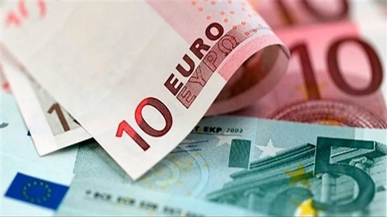 تغيرات في سعر اليورو مقابل الجنيه بختام تعاملات البنوك المصرية اليوم